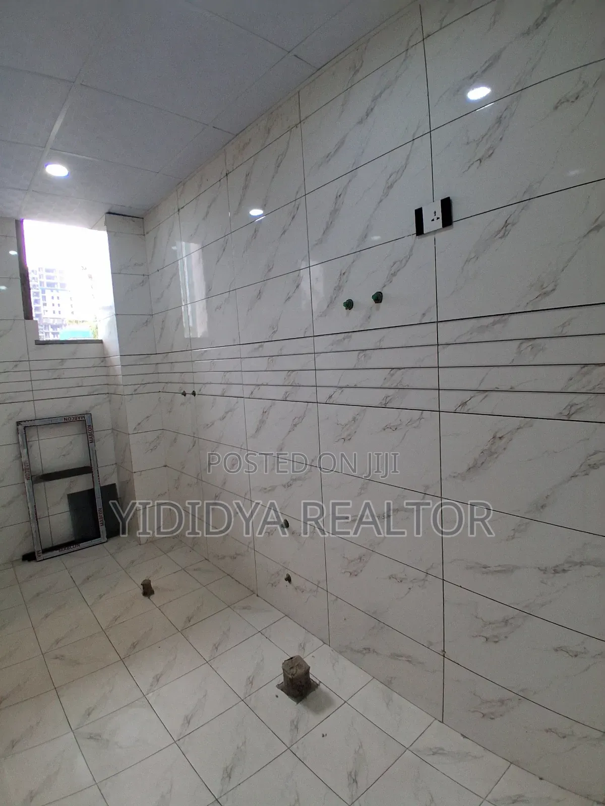 Furnished 2bdrm Apartment in Arada for sale