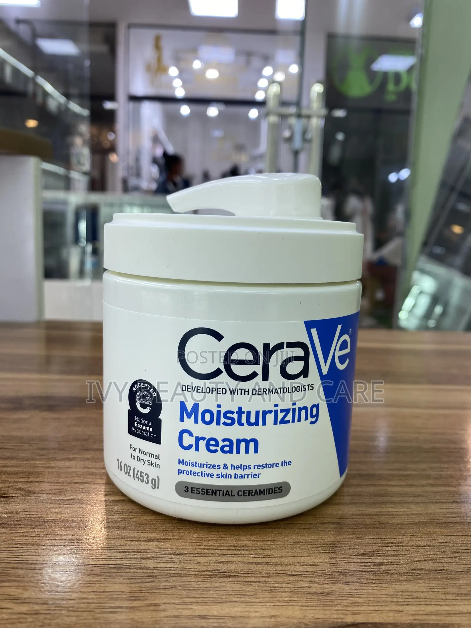Original CeraVe Moisturizing Cream