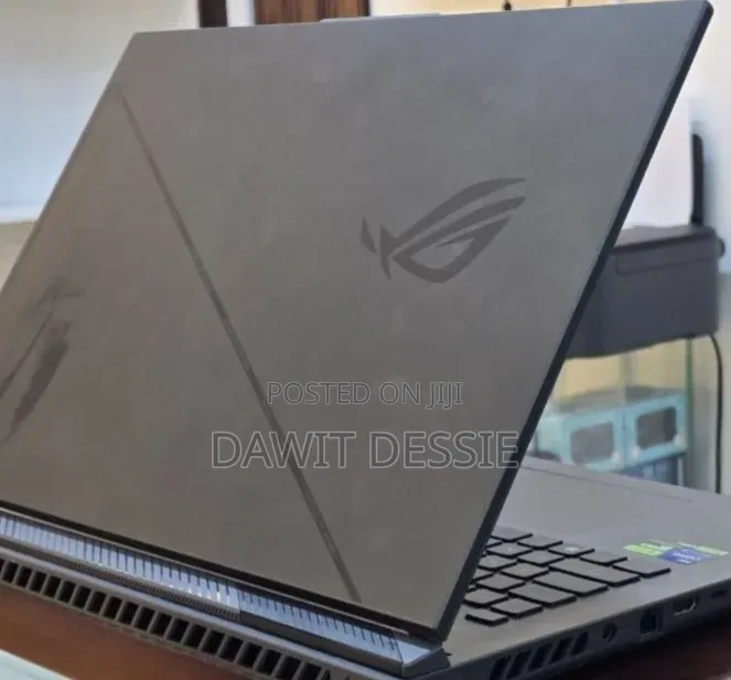 New Laptop Asus ROG Strix G18 40GB Intel Core i9 SSD 1T