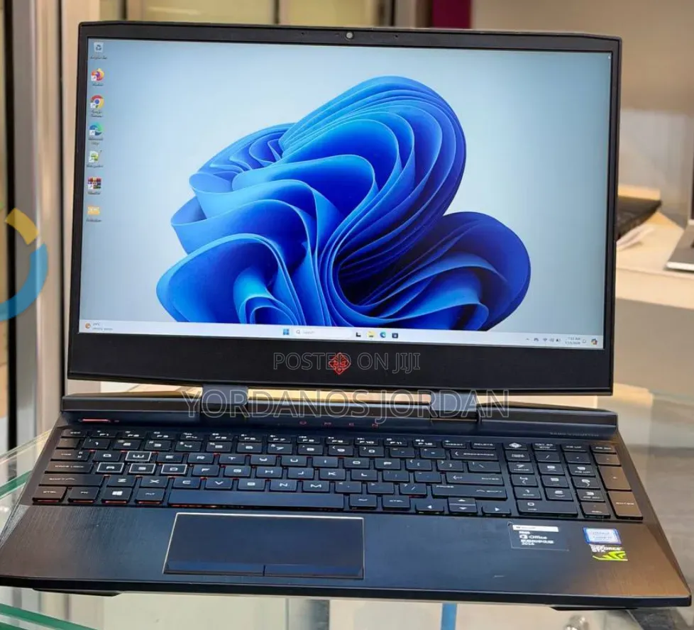 New Laptop HP Omen X 8GB Intel Core i7 SSD 256GB