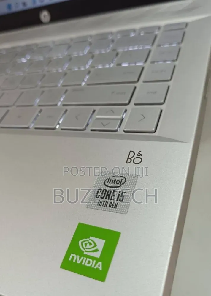 New Laptop HP Pavilion 15 8GB Intel Core i5 SSD 512GB