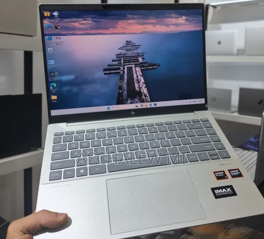 New Laptop HP Pavilion 14 32GB AMD Ryzen 7 SSD 1T