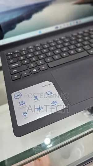 New Laptop Dell Inspiron 15 16GB Intel Core i7 SSD 1T