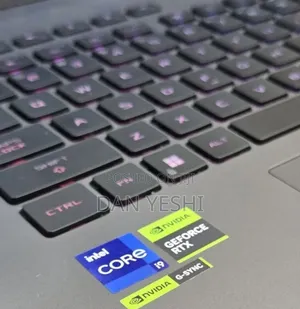 New Laptop Asus ROG Strix G18 40GB Intel Core i9 SSD 1T