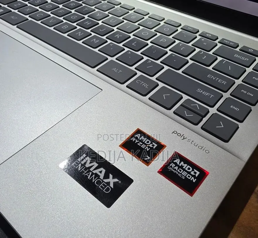 New Laptop HP Pavilion 15 32GB AMD Ryzen 7 SSD 1T
