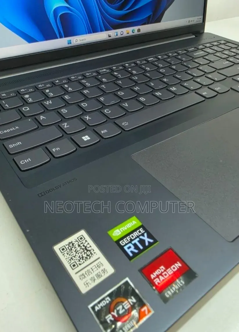 New Laptop Lenovo 16GB AMD Ryzen 7 SSD 512GB