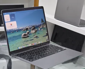 New Laptop Apple MacBook Air 2020 M1 8GB Apple M1 SSD 256GB