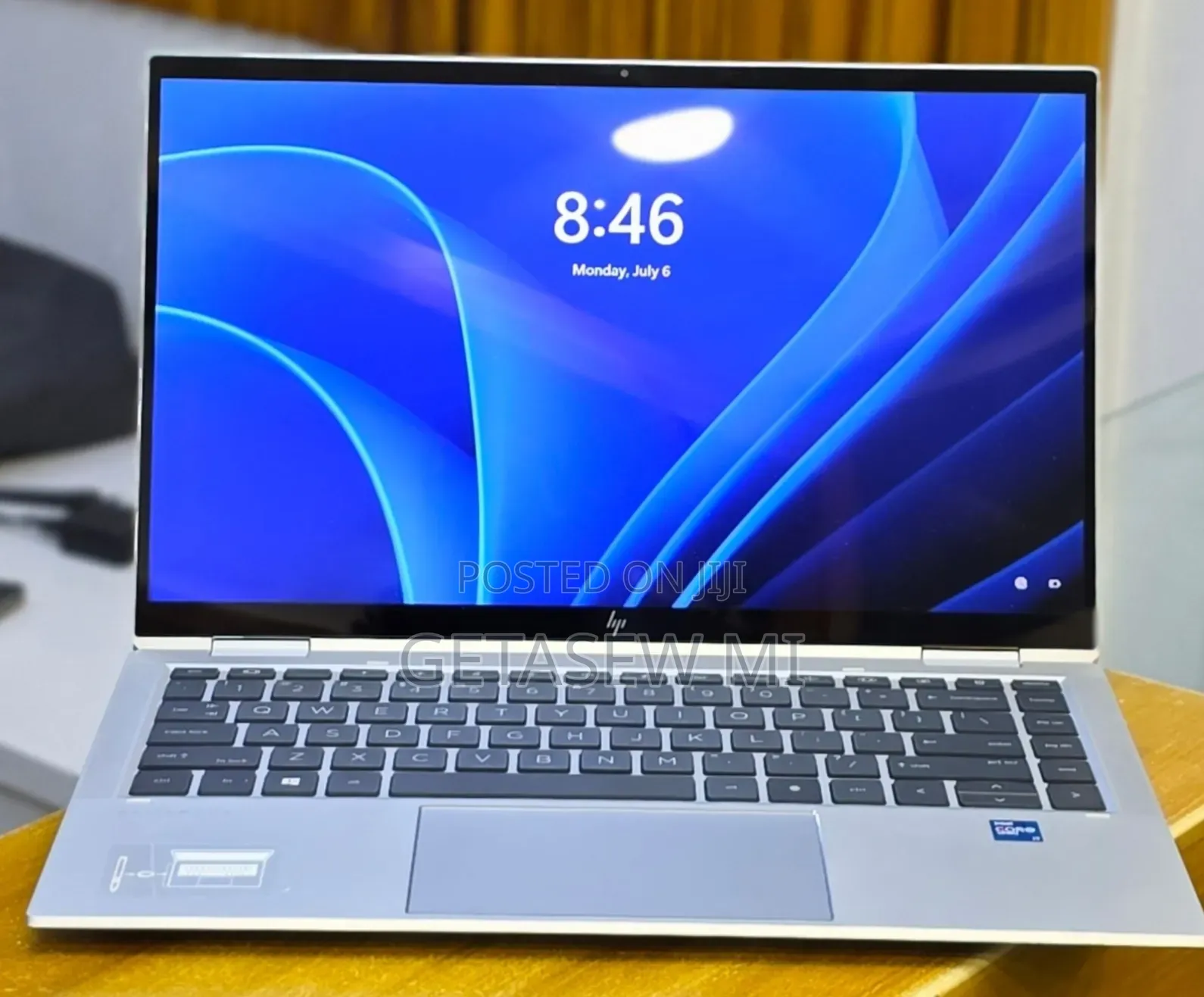 New Laptop HP EliteBook 1040 G8 16GB Intel Core i7 SSD 512GB