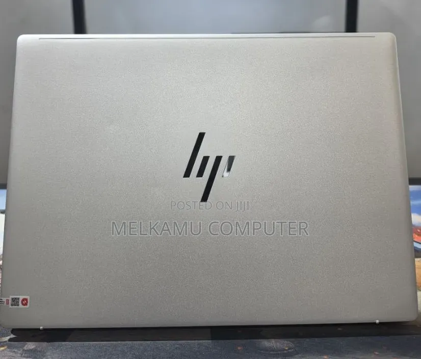 New Laptop HP Pavilion 14 32GB AMD Ryzen 7 SSD 1T