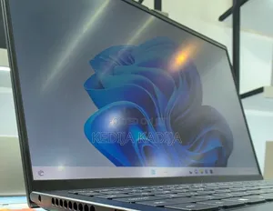 New Laptop Dell Inspiron 15 16GB Intel Core i7 SSD 512GB
