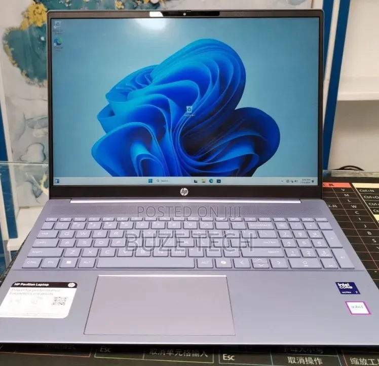 New Laptop HP Pavilion 15 16GB Intel Core Ultra 7 SSD 1T