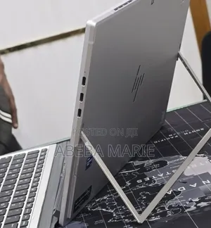 New Laptop HP Elite X2 G8 16GB Intel Core i7 SSD 512GB