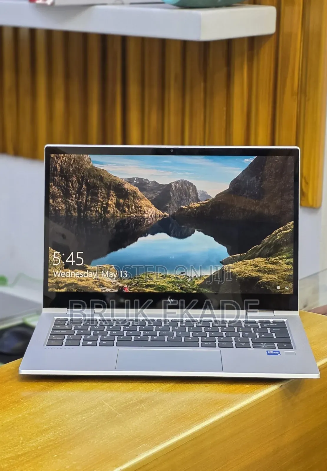 New Laptop HP EliteBook 830 G8 16GB Intel Core i5 SSD 512GB