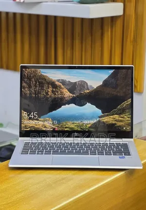 New Laptop HP EliteBook 830 G8 16GB Intel Core i5 SSD 512GB