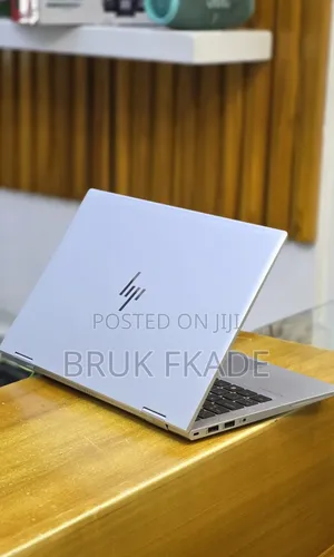 New Laptop HP EliteBook 830 G8 16GB Intel Core i5 SSD 512GB