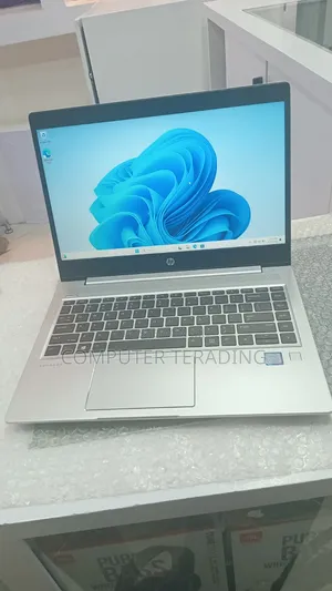 New Laptop HP EliteBook 840 G5 8GB Intel Core i7 SSD 512GB