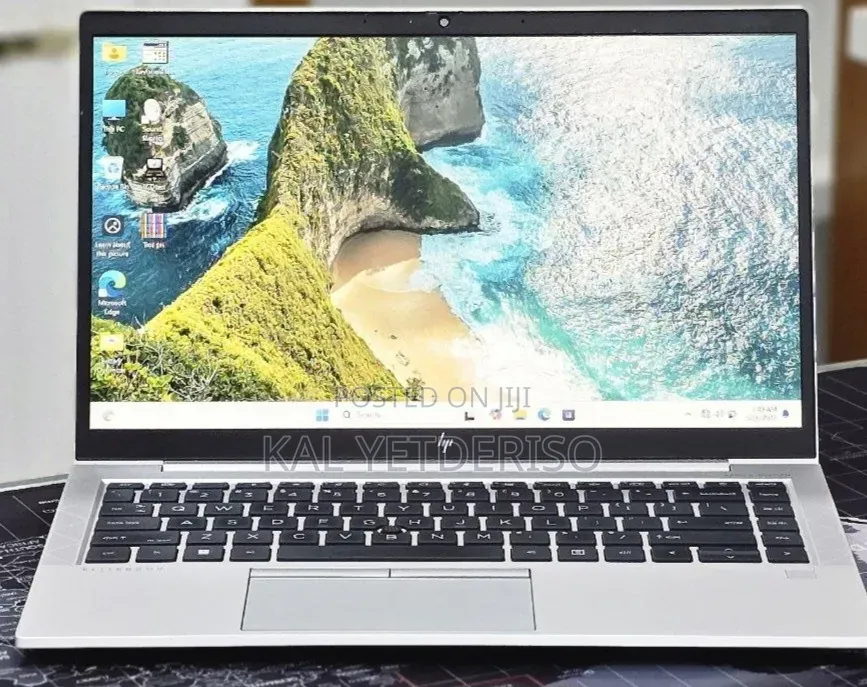 New Laptop HP EliteBook 845 G8 16GB AMD Ryzen 7 SSD 512GB