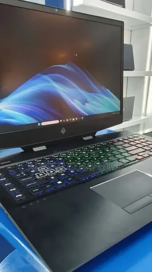 New Laptop HP Omen 17 16GB Intel Core i7 SSD 512GB