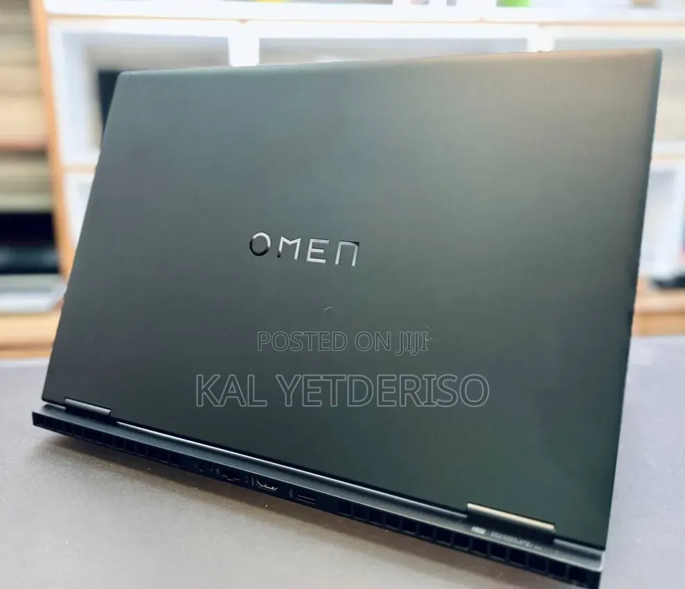 New Laptop HP Omen 16 8GB Intel Core Ultra 9 SSD 1T