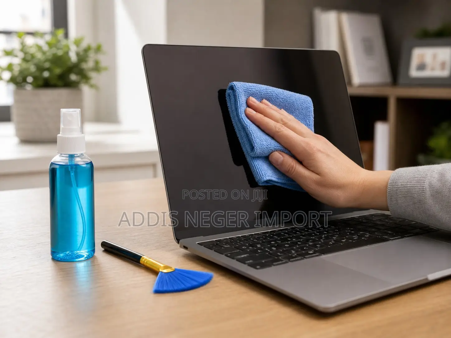 LCD Screen Cleaning Kit With Spray, Brush and Microfiber Cloth