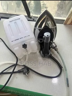 የልብስ ካውያ Steam Iron