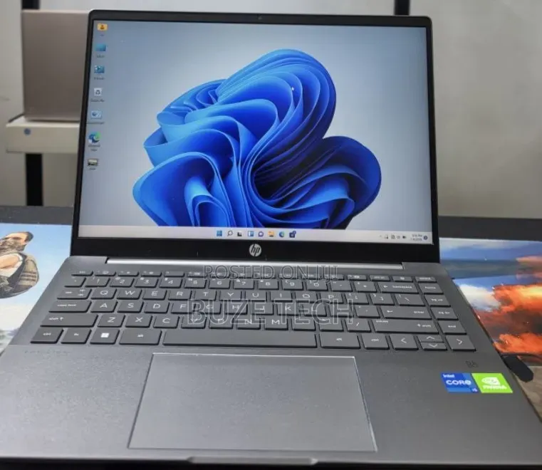 New Laptop HP Pavilion 15 16GB Intel Core i7 SSD 512GB
