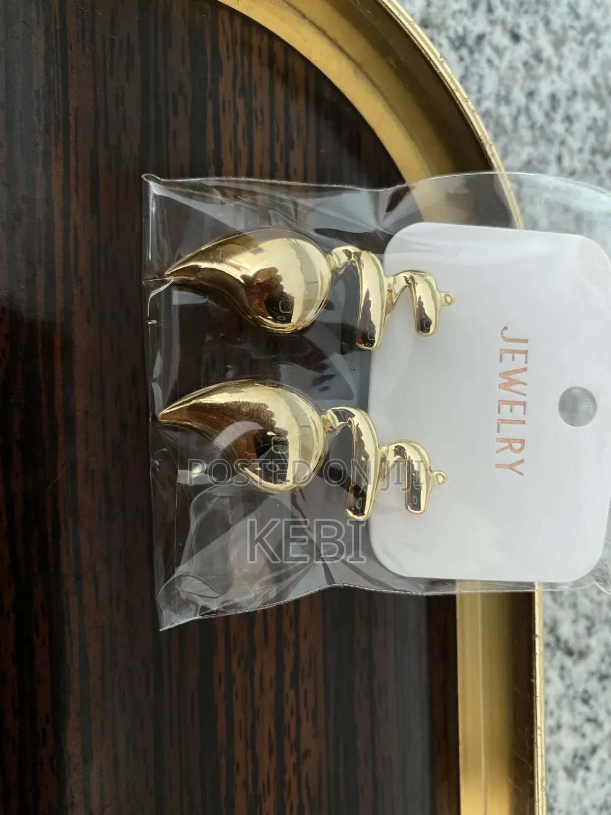 Yeshron Collection
