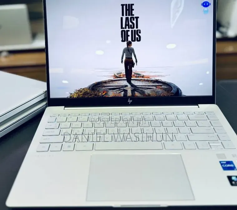 New Laptop HP Pavilion 14 16GB Intel Core i7 SSD 1T