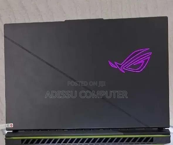 New Laptop Asus ROG Strix G15 16GB Intel Core i9 SSD 1T