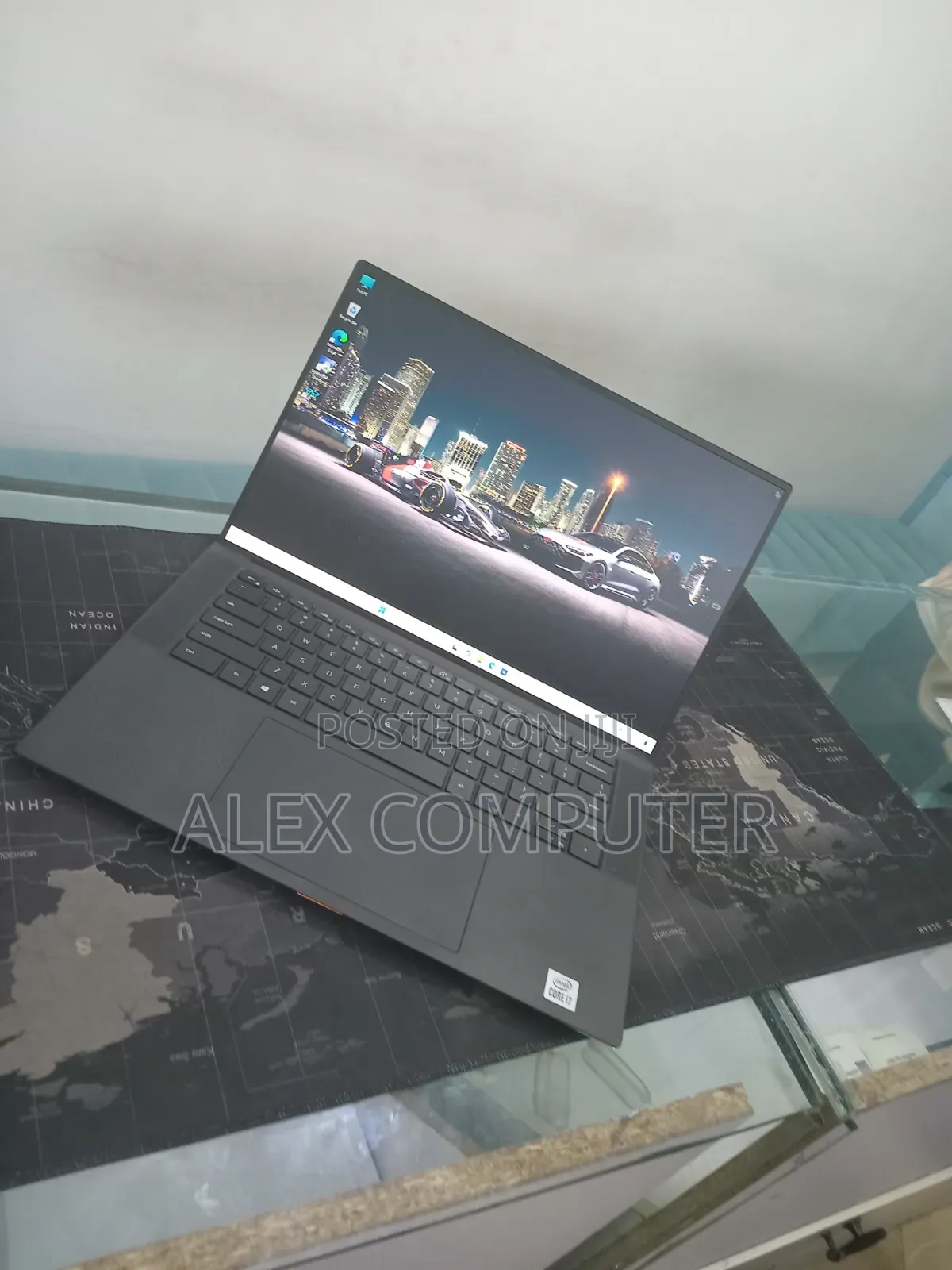 New Laptop Dell XPS 15 16GB Intel Core i7 SSD 512GB
