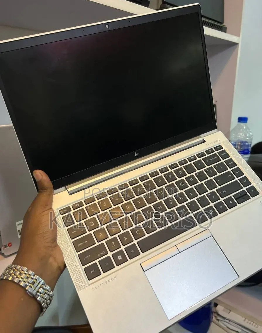 New Laptop HP EliteBook 840 G7 16GB Intel Core i7 SSD 512GB