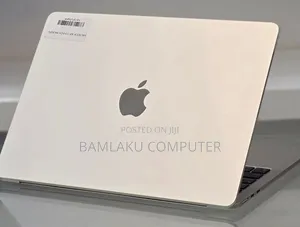New Laptop Apple MacBook Air 2025 M4 16GB Apple M4 SSD 256GB