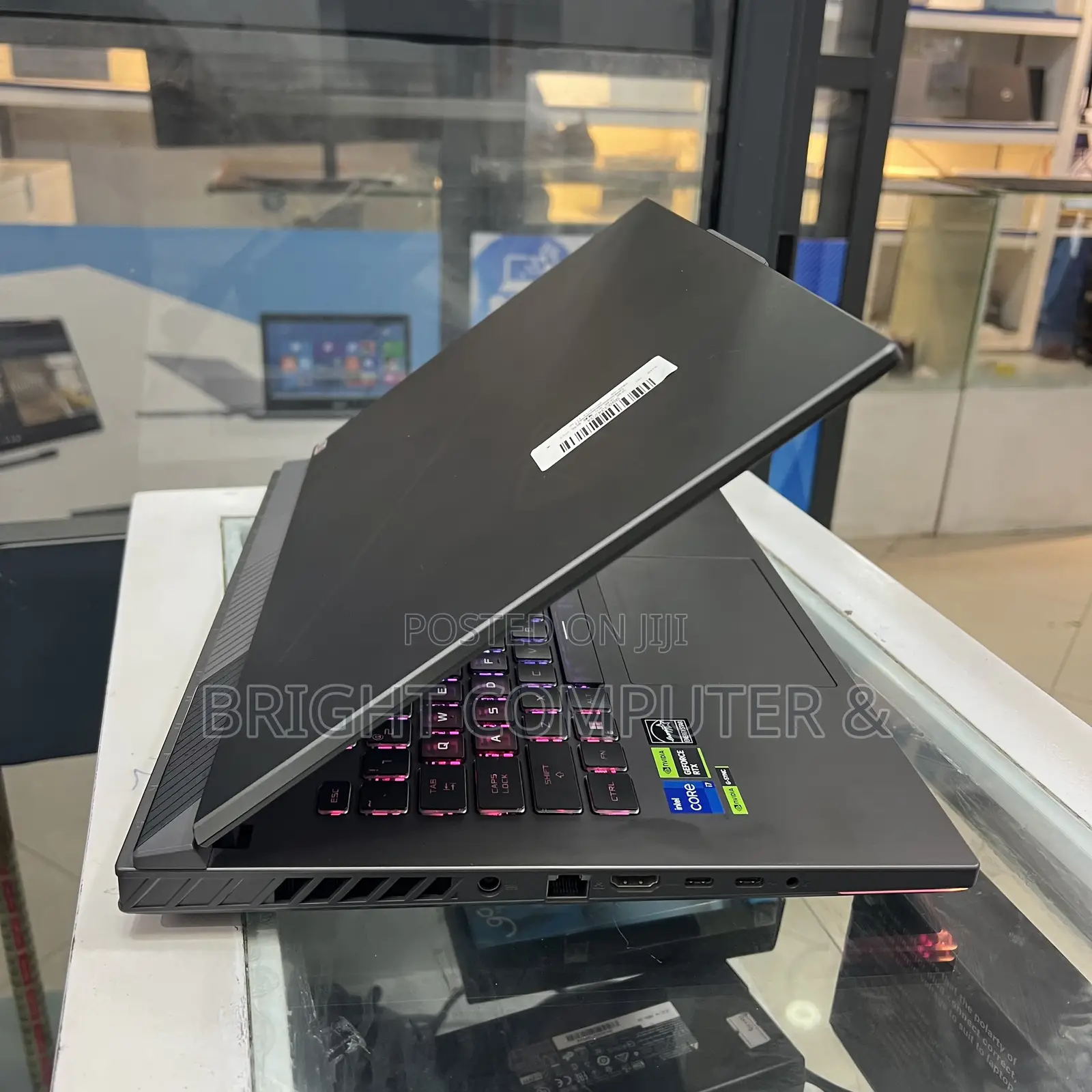 New Laptop Asus ROG Strix G16 G614 16GB Intel Core i7 SSD 1T