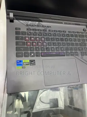 New Laptop Asus ROG Strix G16 G614 16GB Intel Core i7 SSD 1T