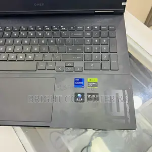 New Laptop HP Omen 16 16GB Intel Core i9 SSD 1T