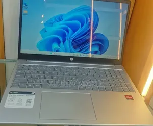 New Laptop HP Stream Notebook 8GB AMD Ryzen 5 SSD 512GB