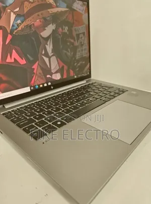 New Laptop HP ZBook Firefly 14 G10 16GB Intel Core i7 SSD 512GB