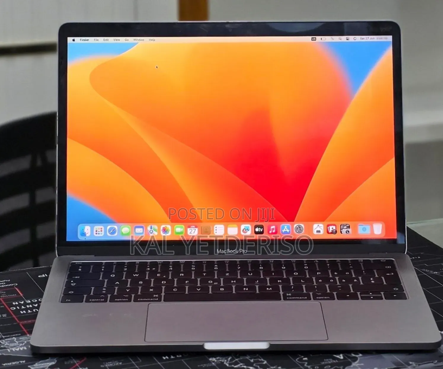 New Laptop Apple MacBook Pro 2017 16GB Intel Core i5 SSD 512GB