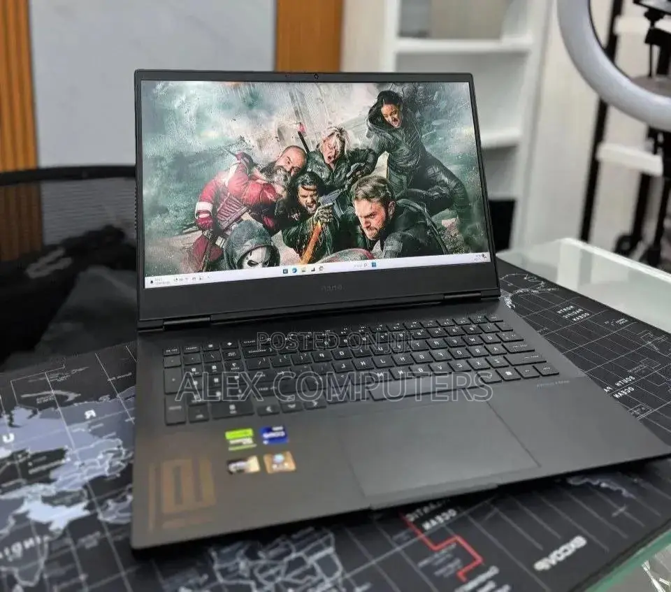 New Laptop HP Omen 16 16GB Intel Core i9 SSD 1T