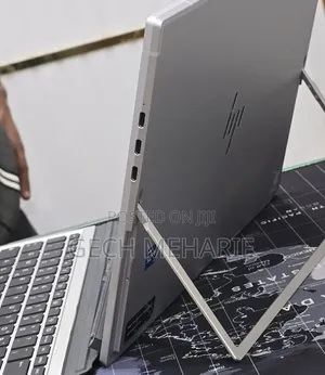 New Laptop HP Elite X2 G8 16GB Intel Core i7 SSD 512GB