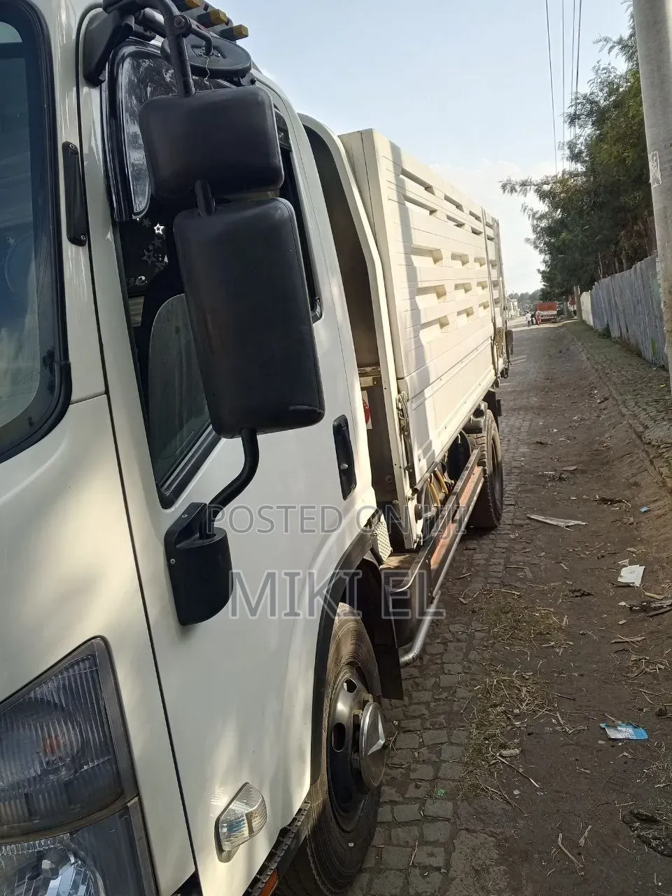 Isuzu Truck