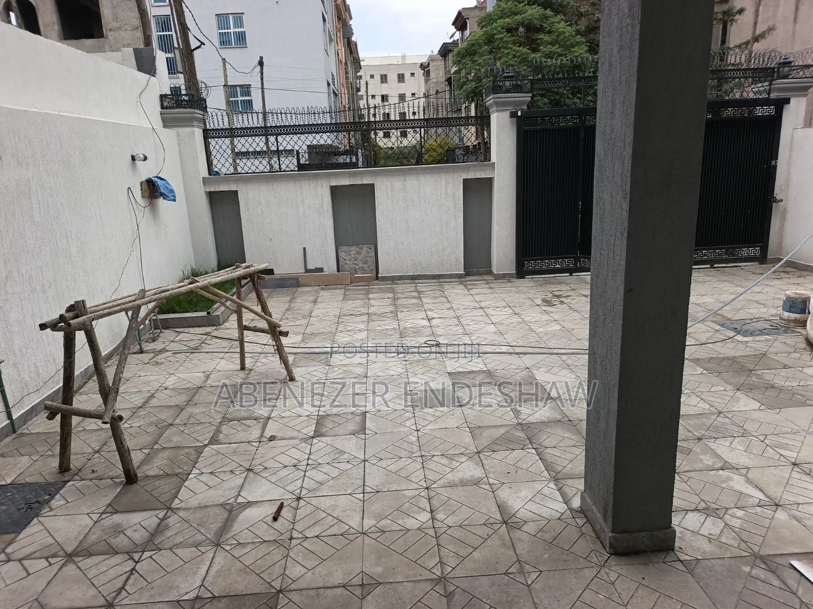 Furnished 7bdrm House in G+2, Nifas Silk-Lafto for sale