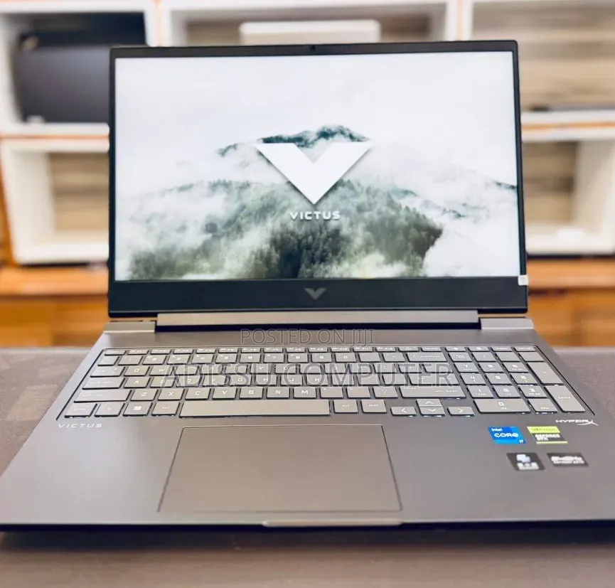 New Laptop HP Victus 16 16GB Intel Core i7 SSD 1T