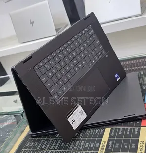 New Laptop HP OmniBook 5 Flip 16GB Intel Core Ultra 7 SSD 1T