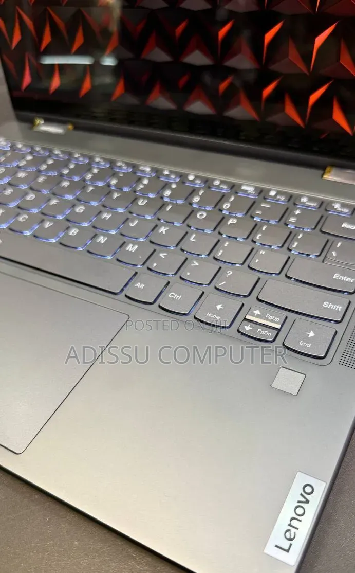 New Laptop HP 16GB Intel Core Ultra 7 SSD 512GB
