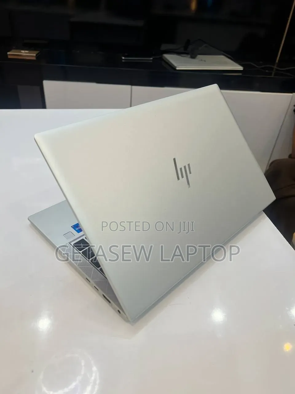 New Laptop HP EliteBook 840 G8 16GB Intel Core i7 SSD 512GB