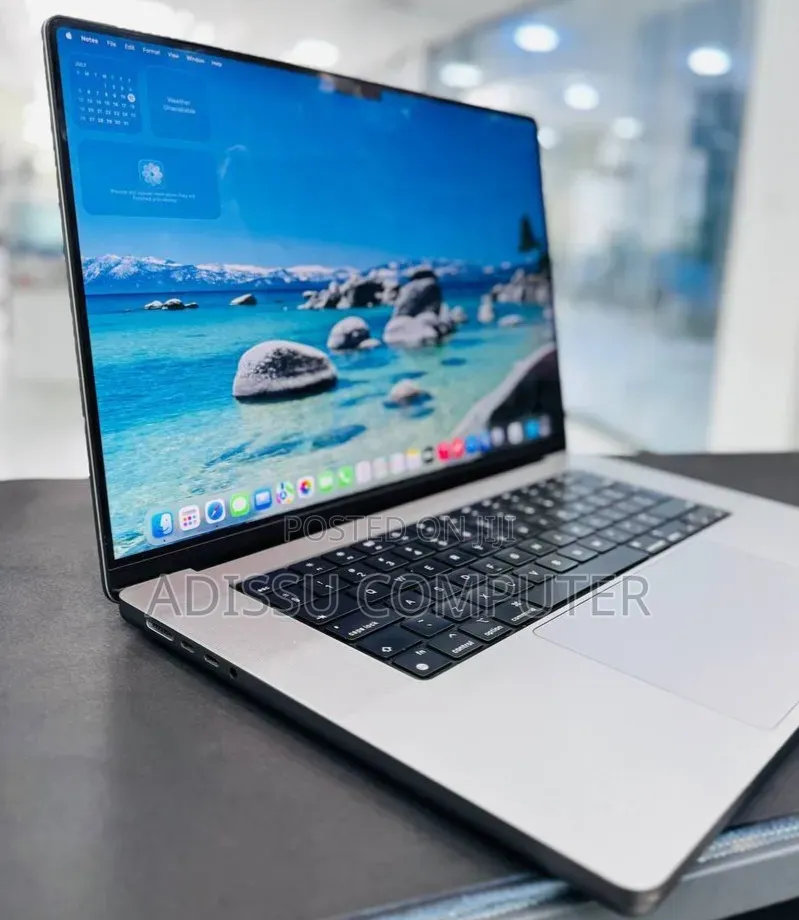 New Laptop Apple MacBook Pro 2021 M1 16GB Apple M1 Pro SSD 512GB