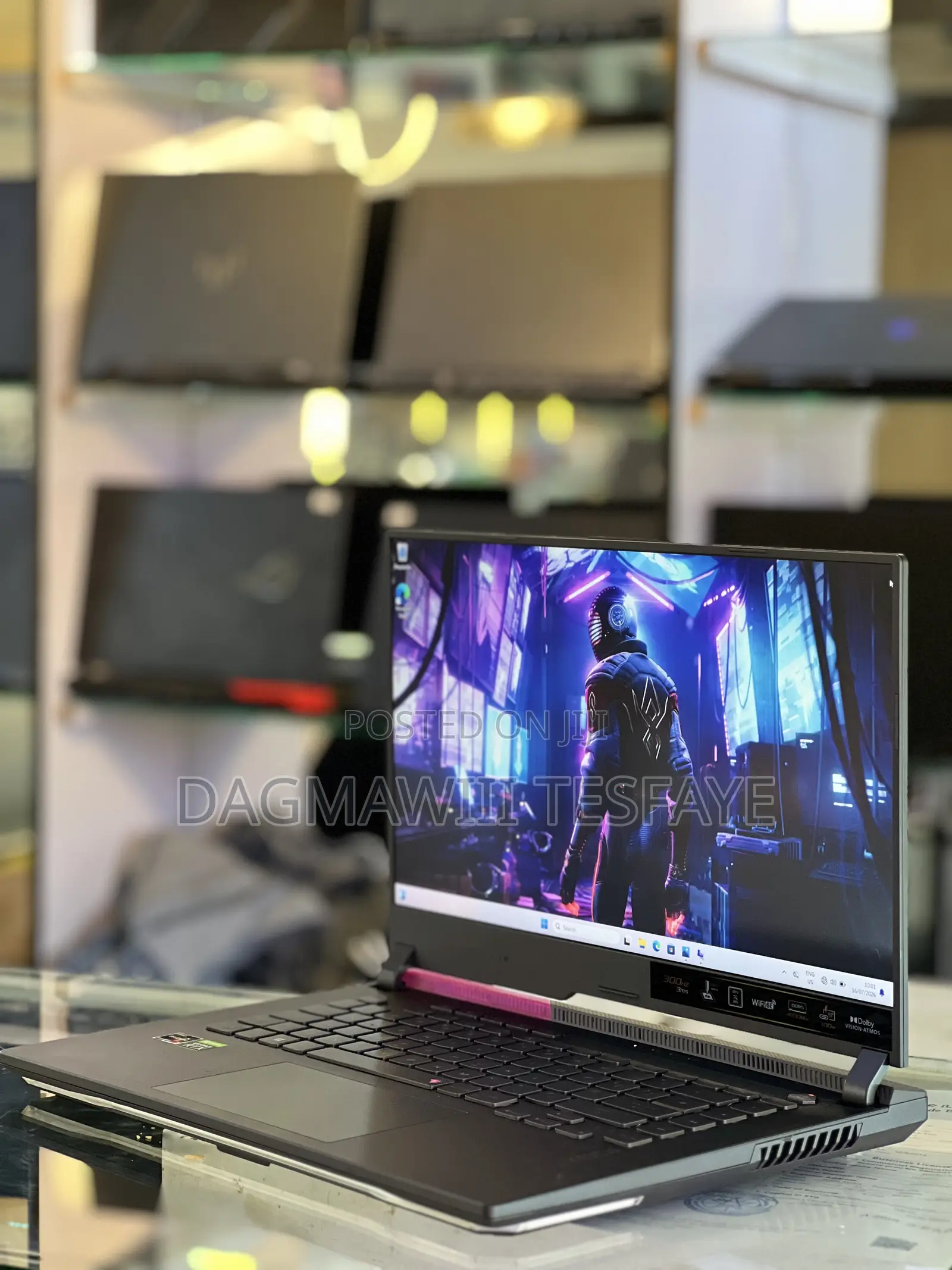 New Laptop Asus ROG Strix G15 16GB AMD Ryzen 7 SSD 512GB