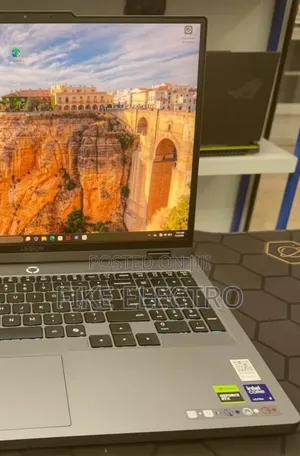 New Laptop Lenovo Legion 5i 32GB Intel Core Ultra 9 SSD 1T