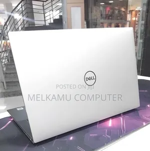 New Laptop Dell XPS 15 9500 16GB Intel Core i7 SSD 512GB
